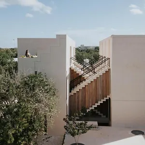 Eterna 4*, Tulum Messico